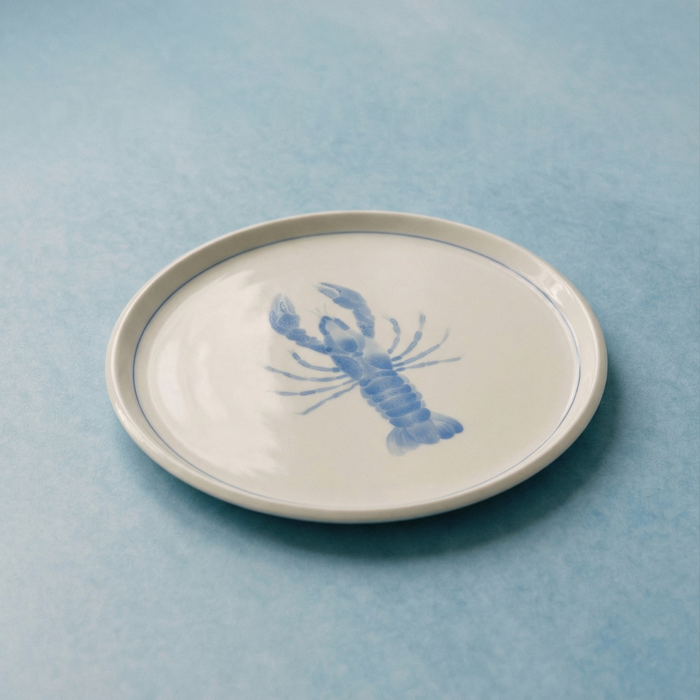 Lobster Appetizer Plate with Lined Border