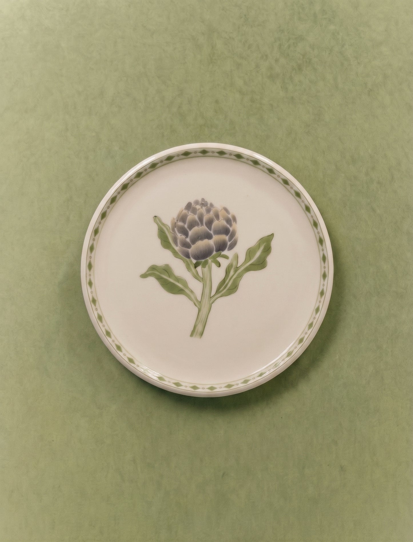 Artichoke Appetizer Plate with Diamond Border