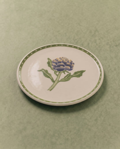 Artichoke Dinner Plate with Inverted Diamond Border