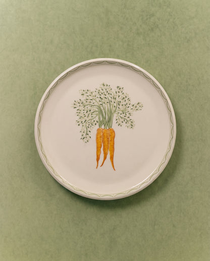 Carrot Dinner Plate with Wave Border