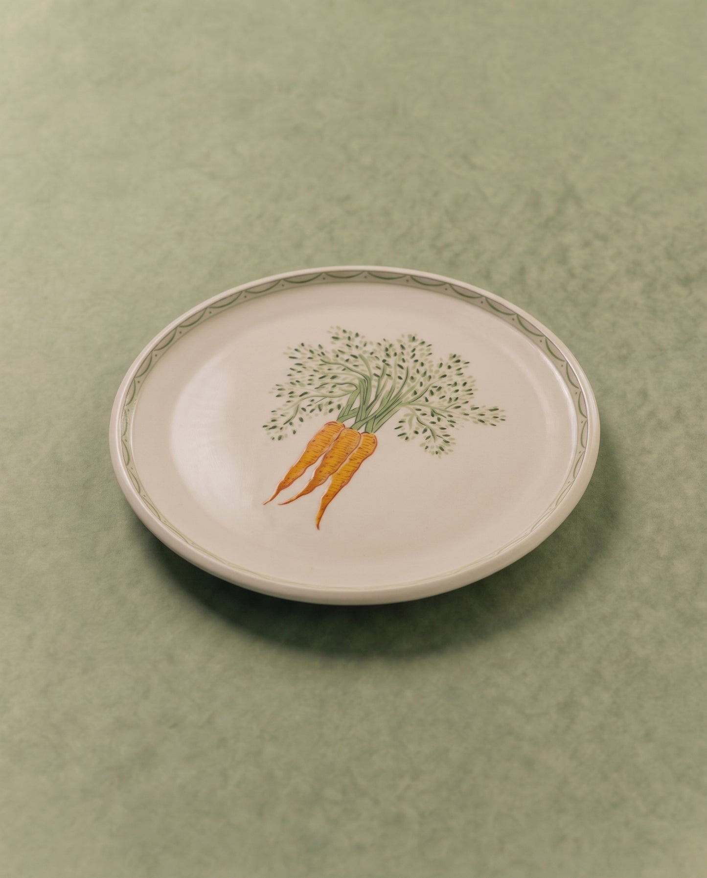 Carrot Dinner Plate with Wave Border